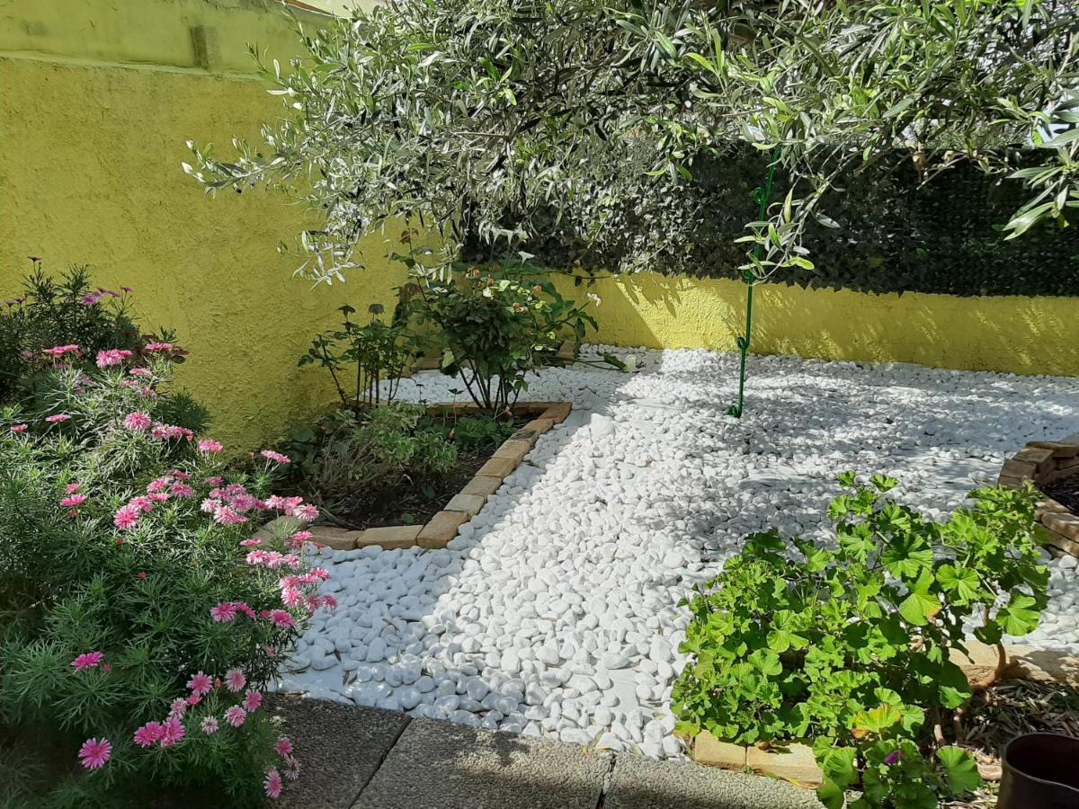 Artistika Golden Apartment Capitana Buitenkant foto